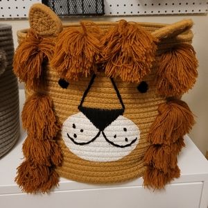Lion Face Basket